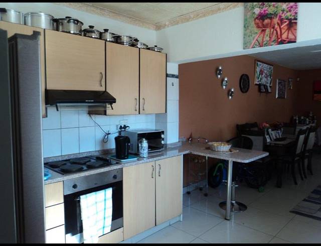 4 BEDROOM HOUSE FOR SALE IN ROSETTENVILLE